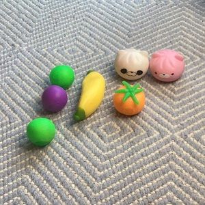 Gloobles and mochies